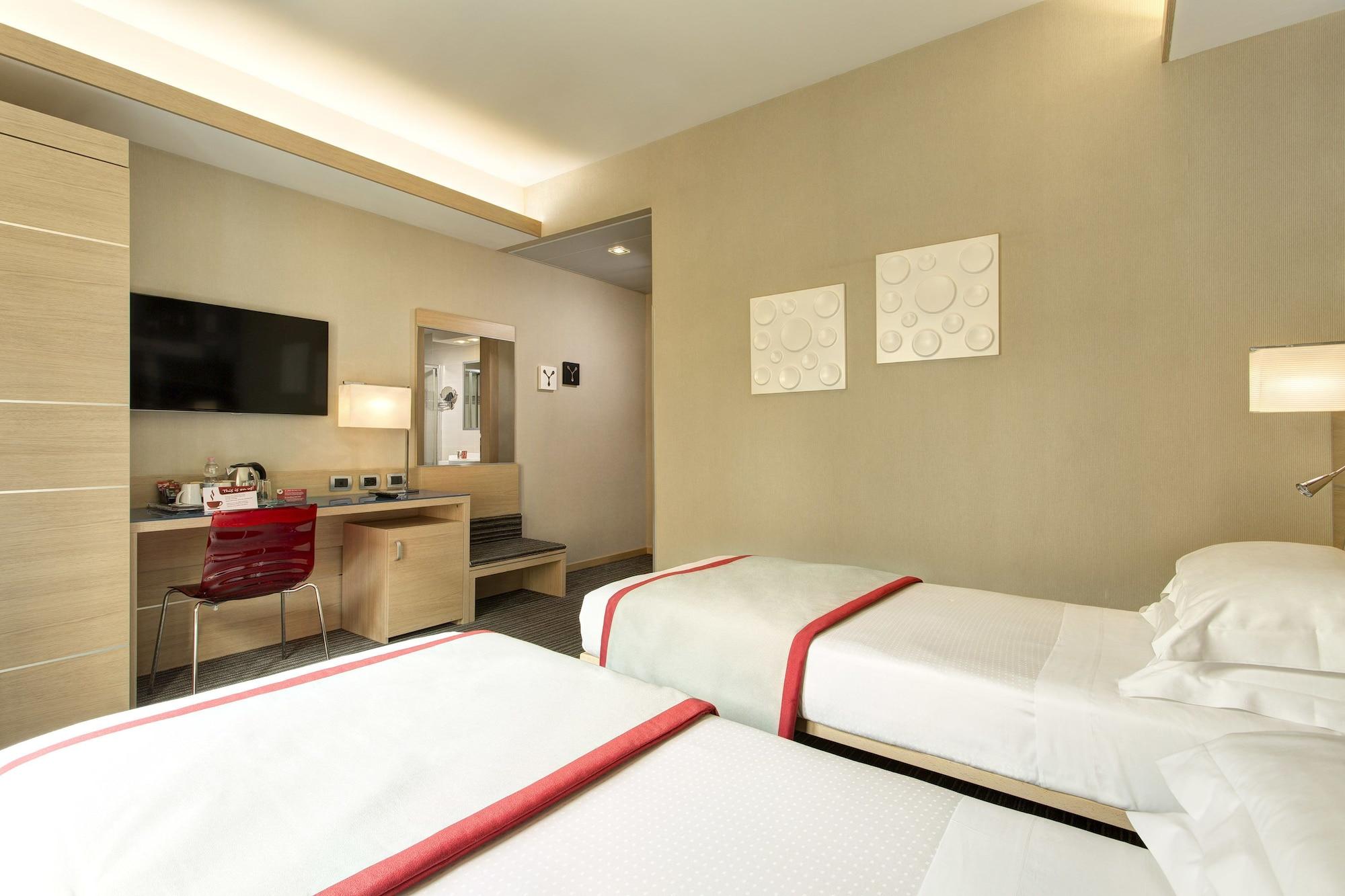 Hotel Iq