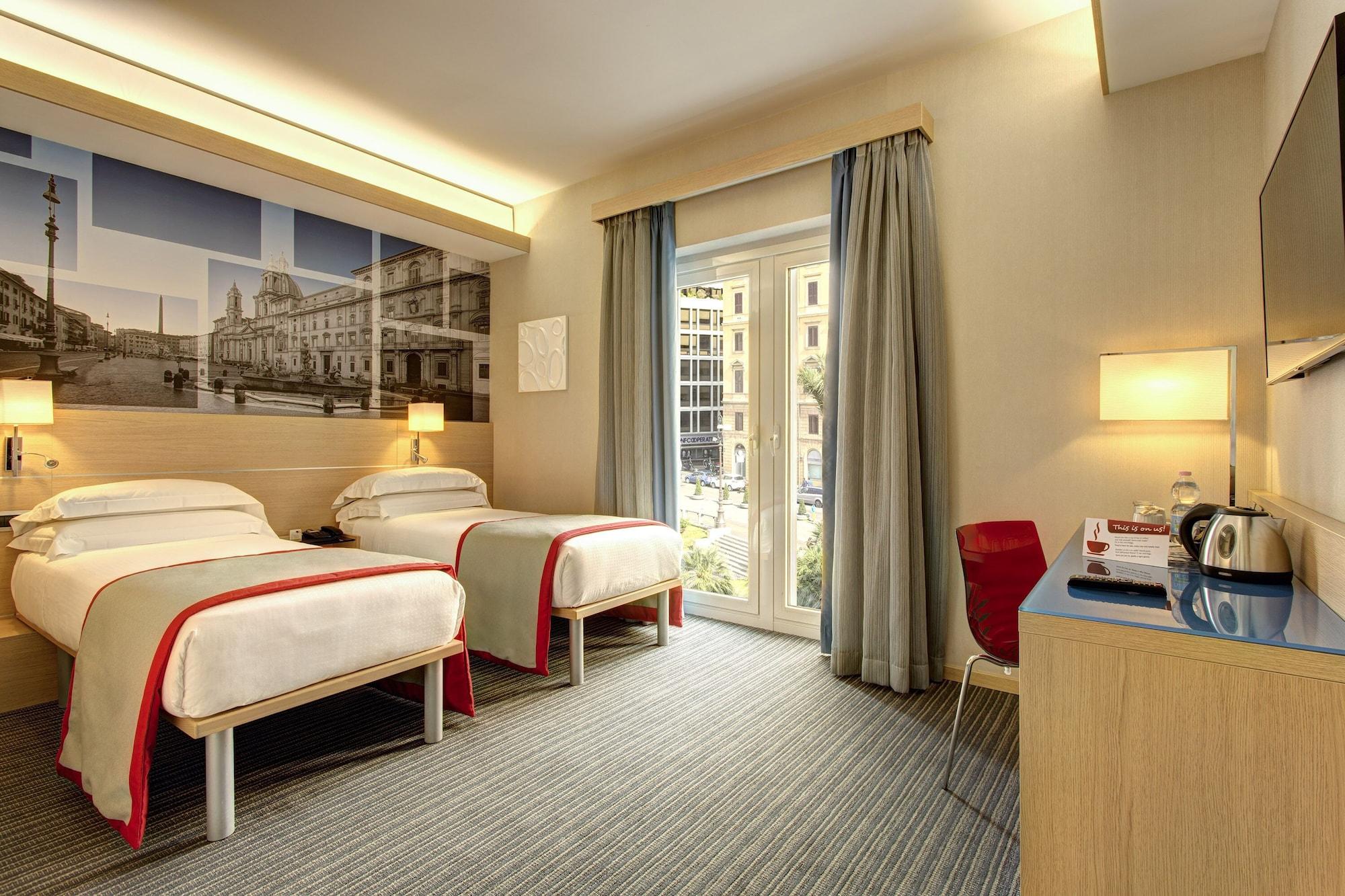 Hotel Iq