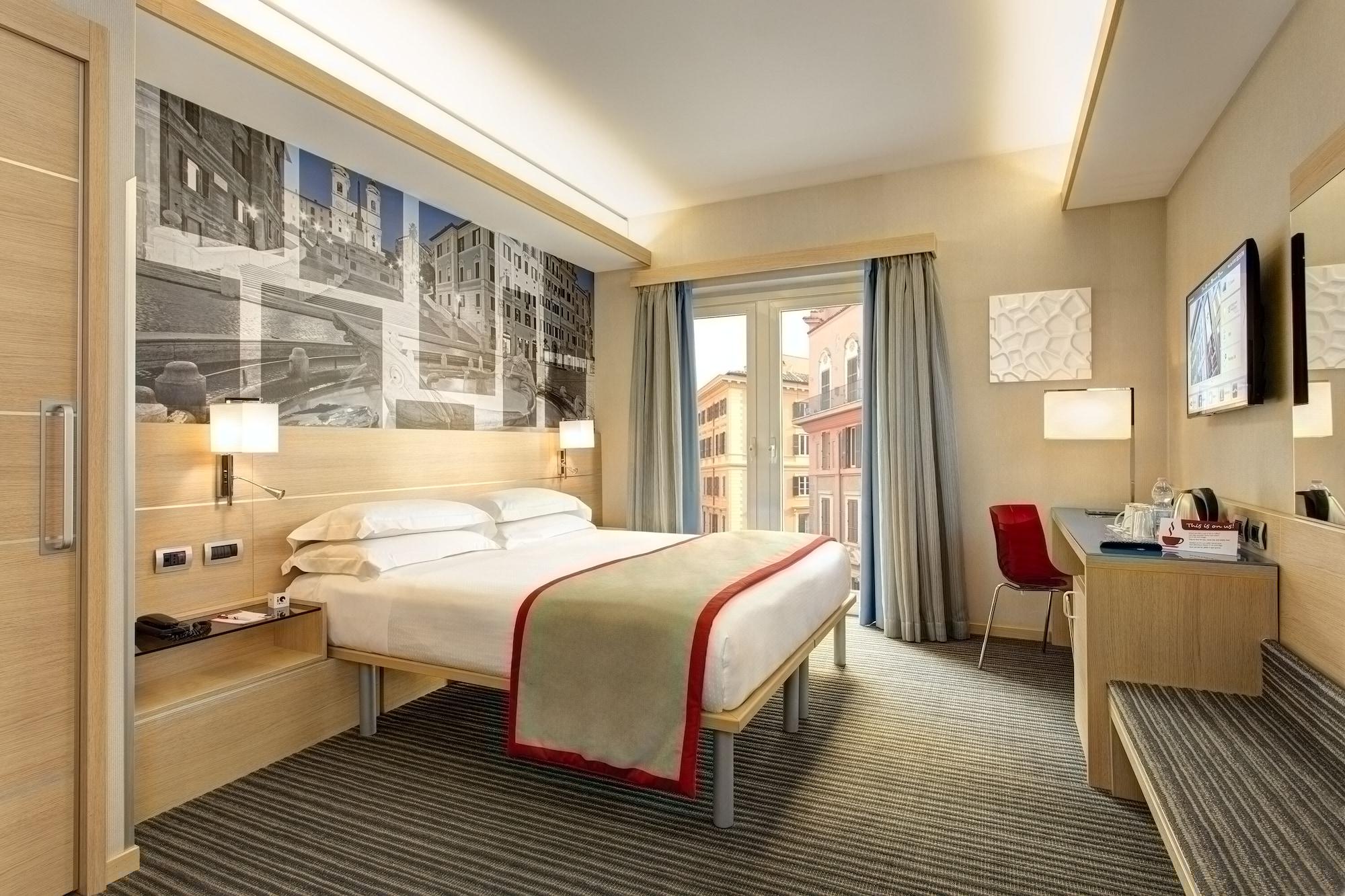 Iq Hotel